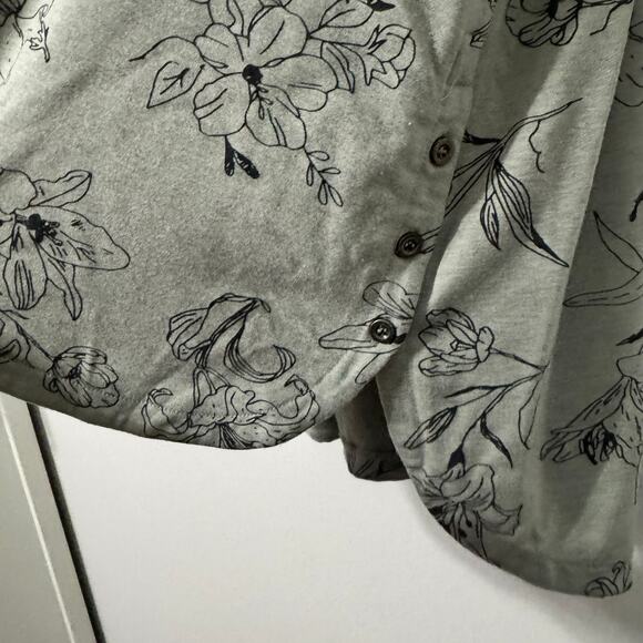 Jane & Delancey Olive Green Sweater Top Size 2X Floral V-Neck Short Sleeve - Picture 8 of 12